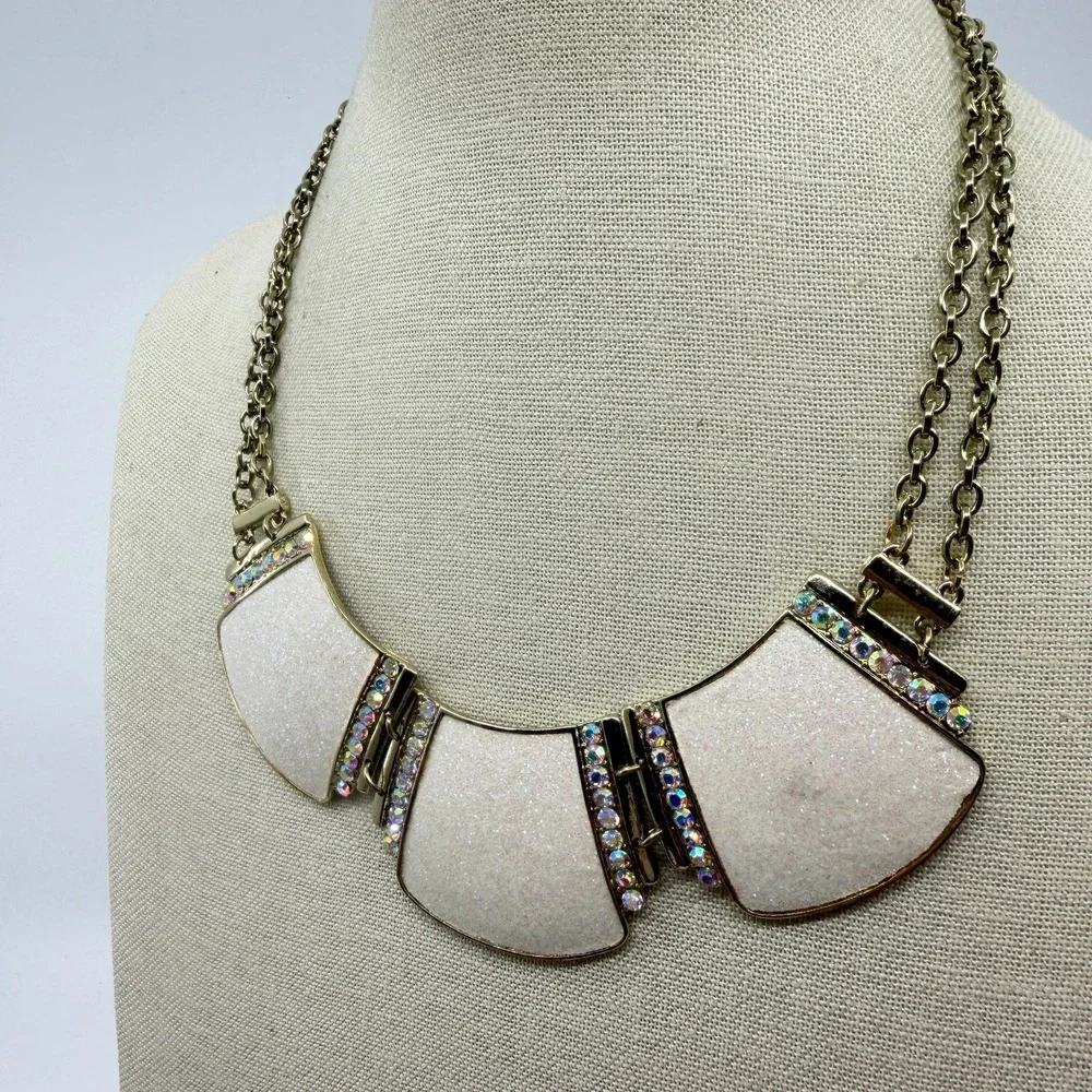 N/A sparkling bib